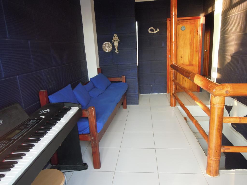 Hostel El Gran Azul Olon Ngoại thất bức ảnh