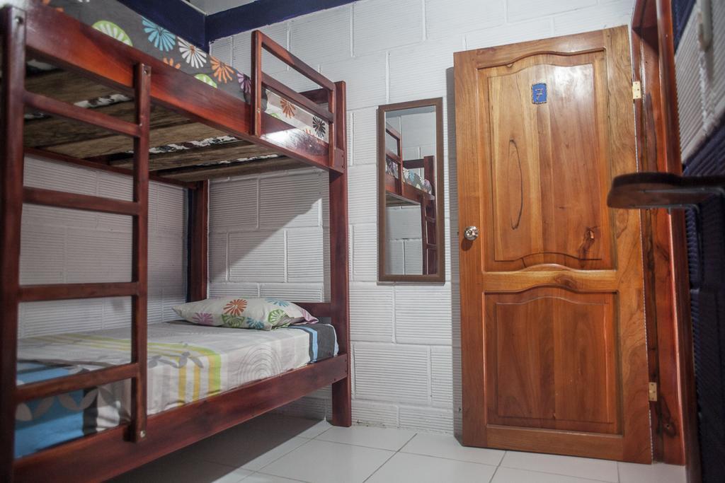 Hostel El Gran Azul Olon Phòng bức ảnh