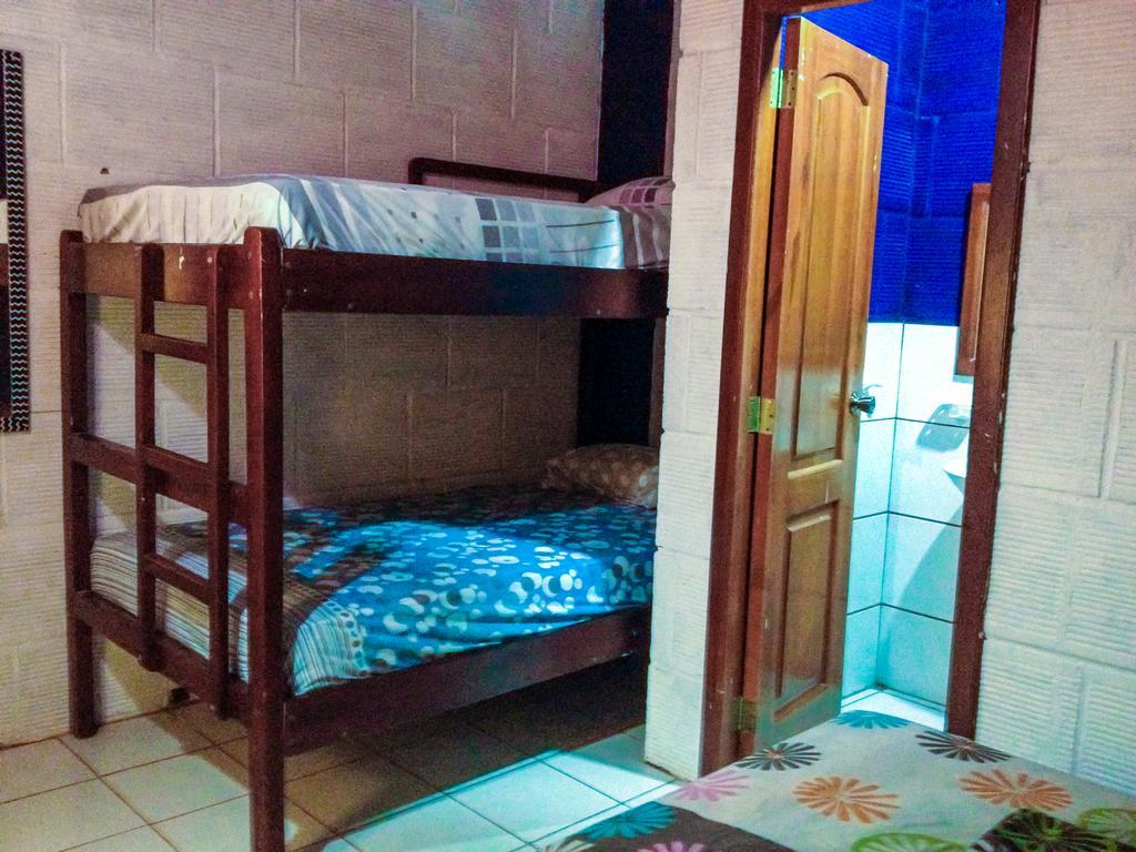 Hostel El Gran Azul Olon Phòng bức ảnh